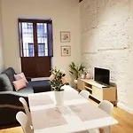 Apartament Deluxe 3000 *