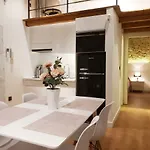 Apartament Deluxe 3000 *